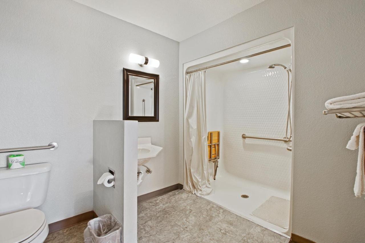 Capital O Hotel Richmond Hill/Savannah Area I-95 Extérieur photo